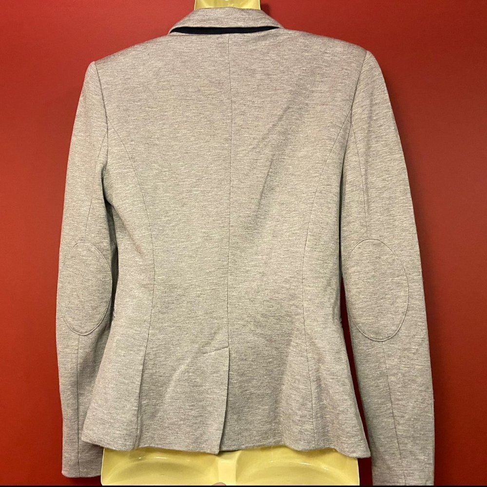 ⭐4 FOR $20⭐ RW & CO Women's Grey Rayon Blazer / Jacket - Size Small - Picture 2 of 4